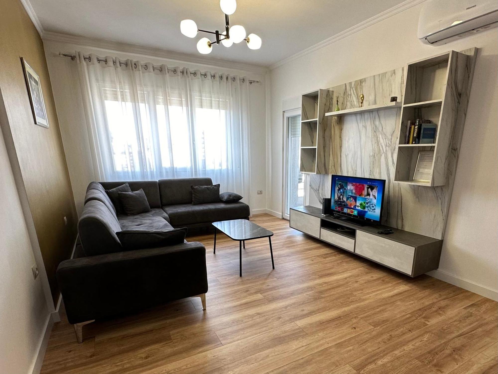 Pazari Luxury Central Apartment Тирана Экстерьер фото