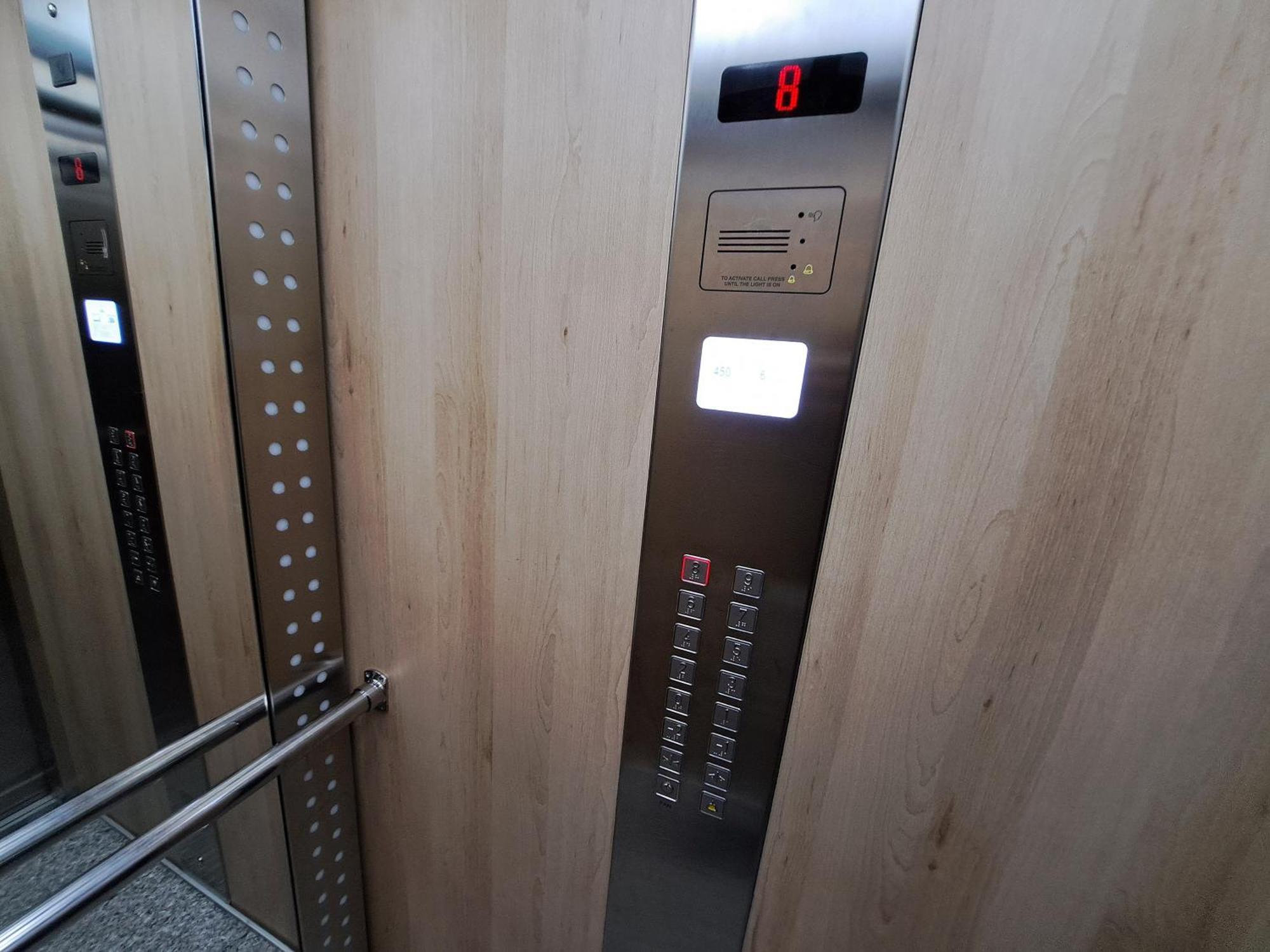 Pazari Luxury Central Apartment Тирана Экстерьер фото